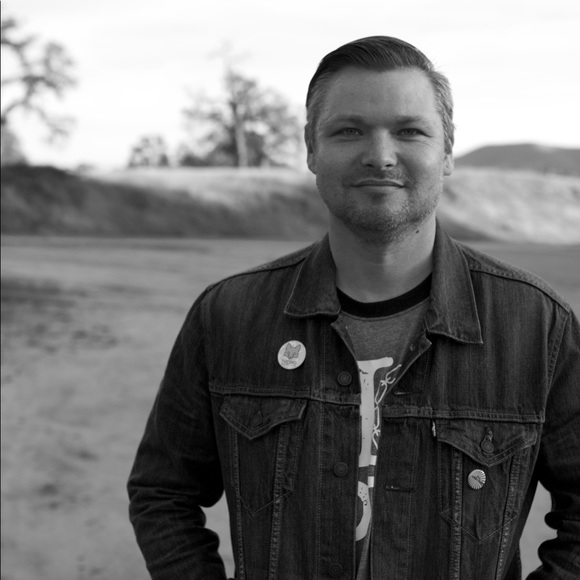 Meet your Posher, Ryan - Picture 2 of 3